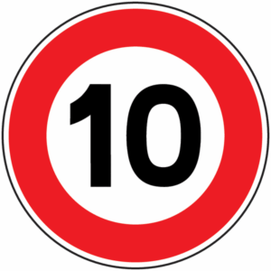 Panneau routier limitation de vitesse 10km par h Panneau routier limitation de vitesse 10km par h