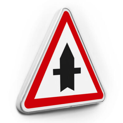 panneau-d-intersection-route-prioritaire panneau intersection route prioritaire Sénégal